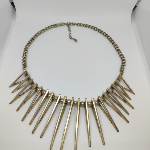 Necklace - Picture 5 of 7